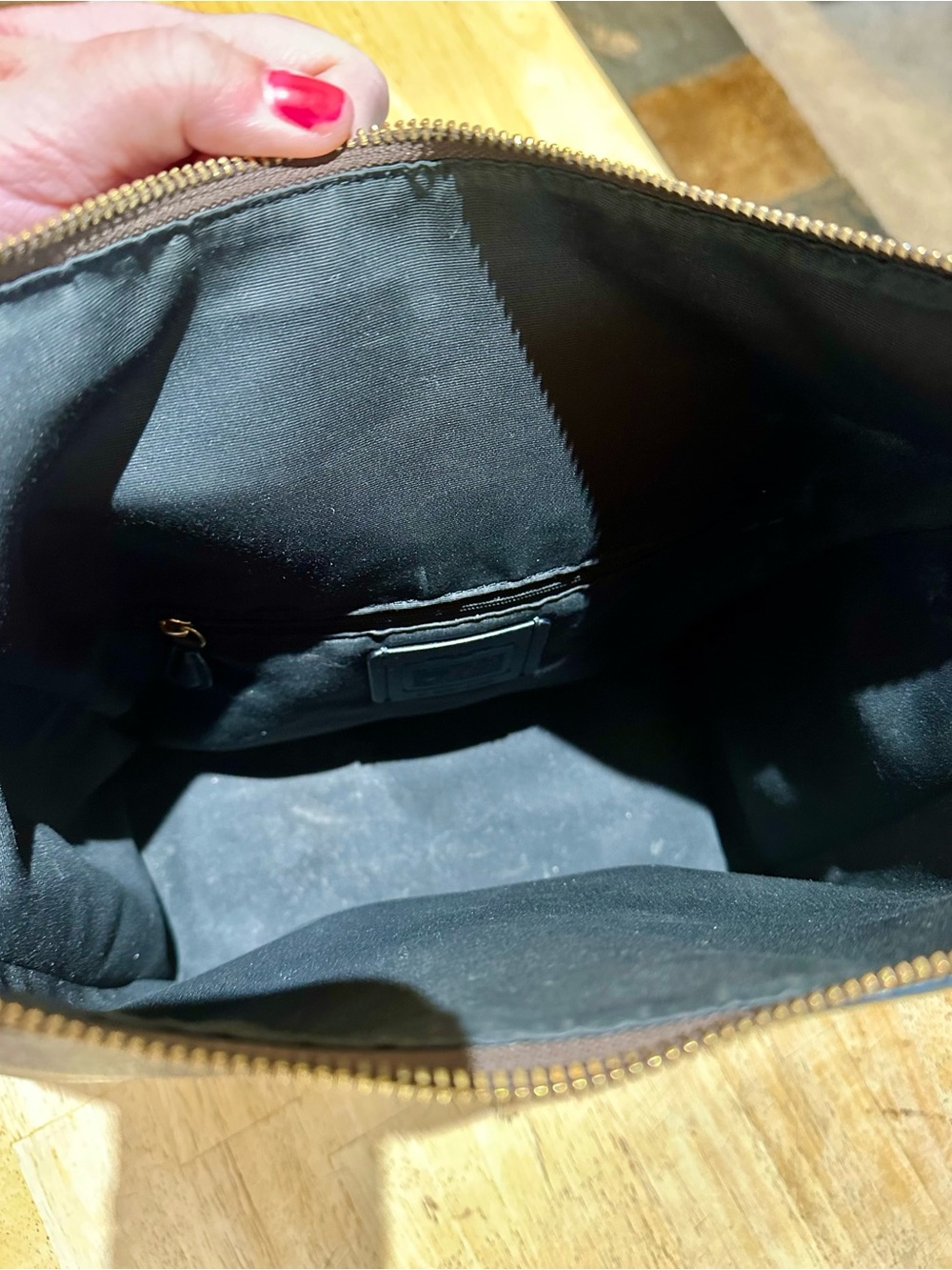 Coach Brown & Black Signature Leather Crossbody with Gold Hardware - Picture 5 of 6